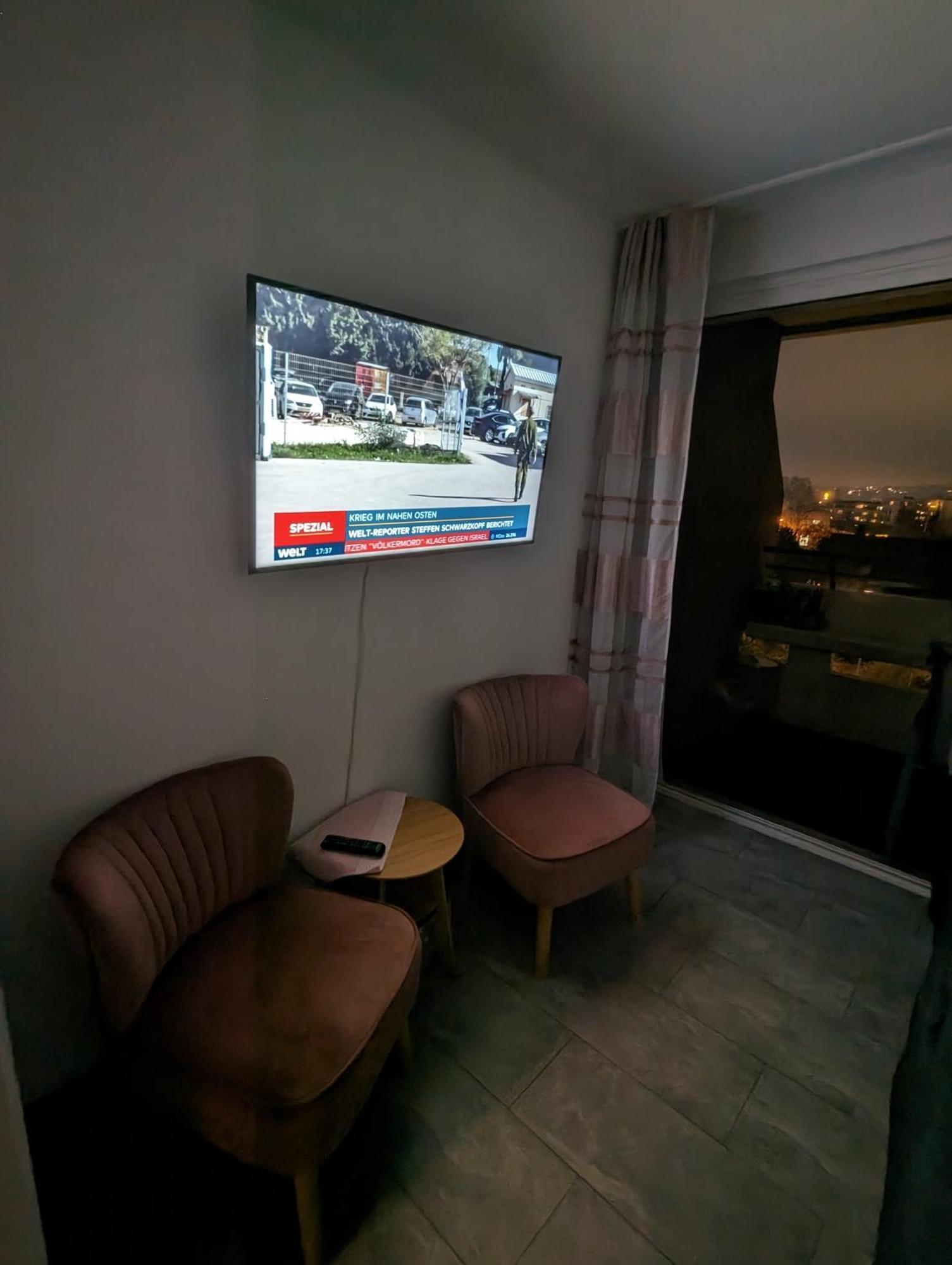 Apartment Корнвестхайм Екстериор снимка